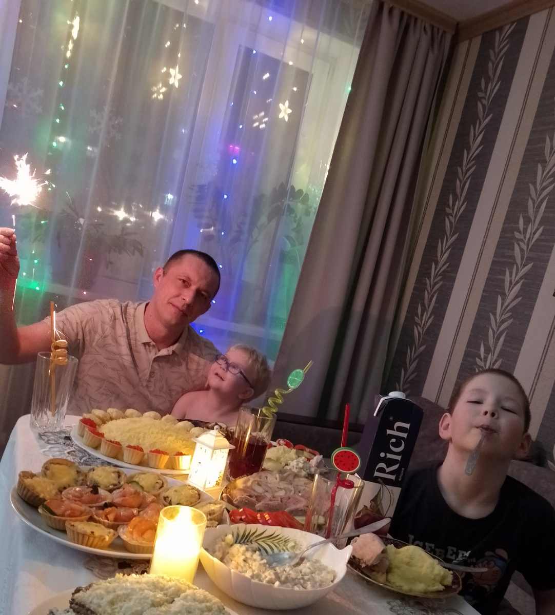 Уже новый 2025.