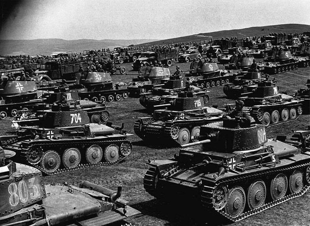 Колонны танков Panzer