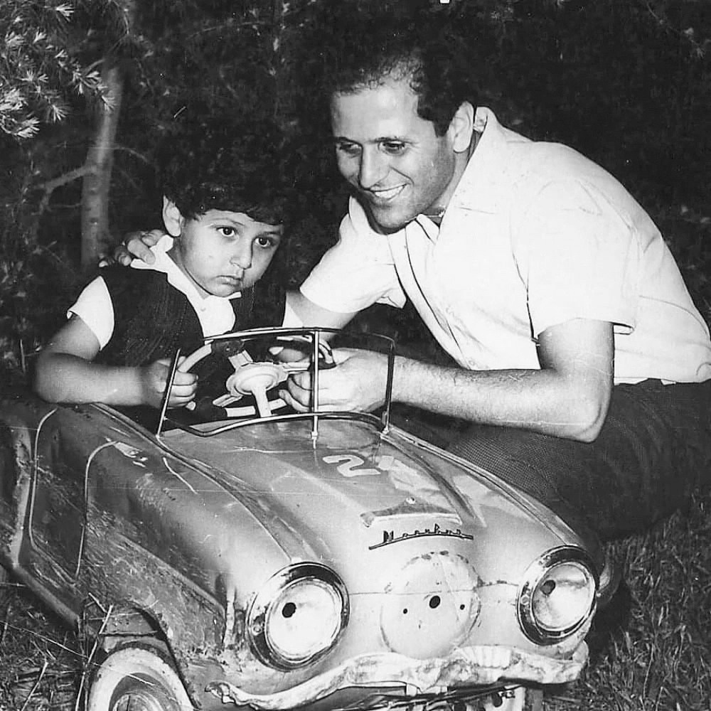    Отец и сын: Шалва и Паата АМОНАШВИЛИ