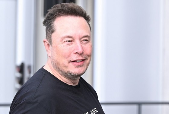    Илон Маск