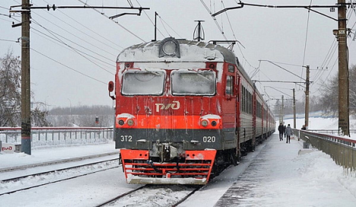     Электричка. Источник: nsktv.ru Автор фото: "Вести Новосибирск"