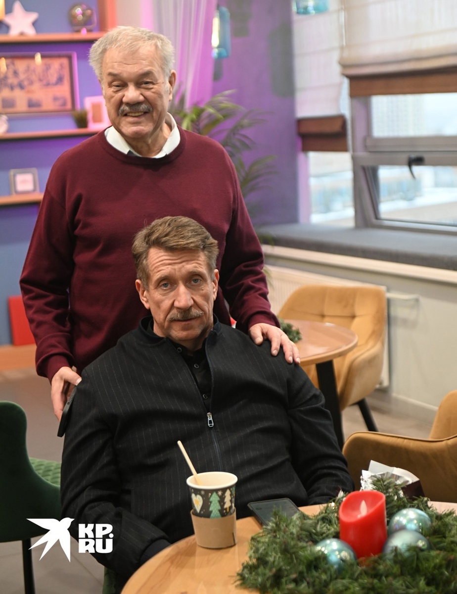    Александр Гамов и Виктор Бут Евгения ГУСЕВА