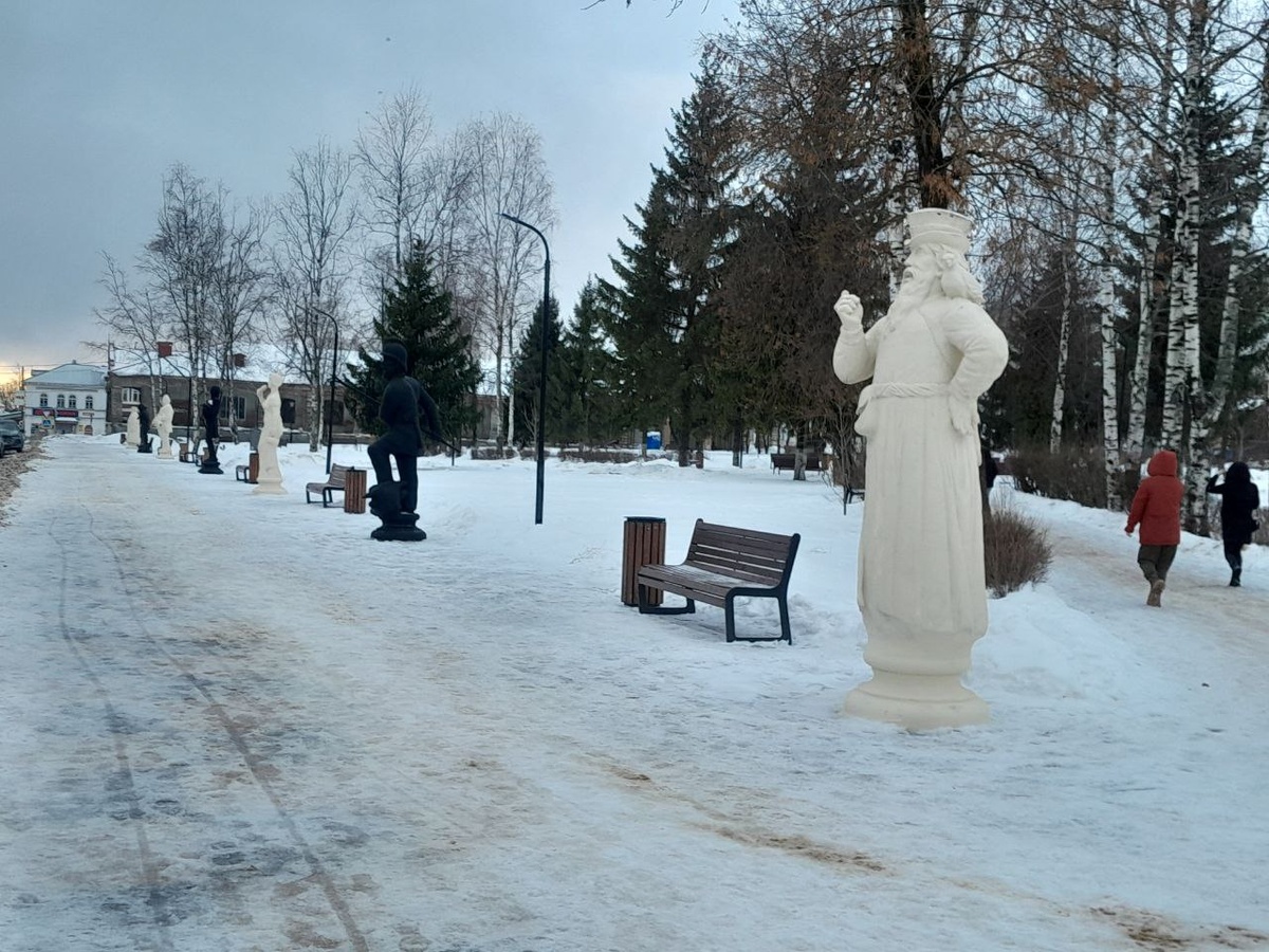 фото для статьи любезно предоставлены мне автором Телеграмм - канала «Городские открытки»: https://t.me/city_postcard