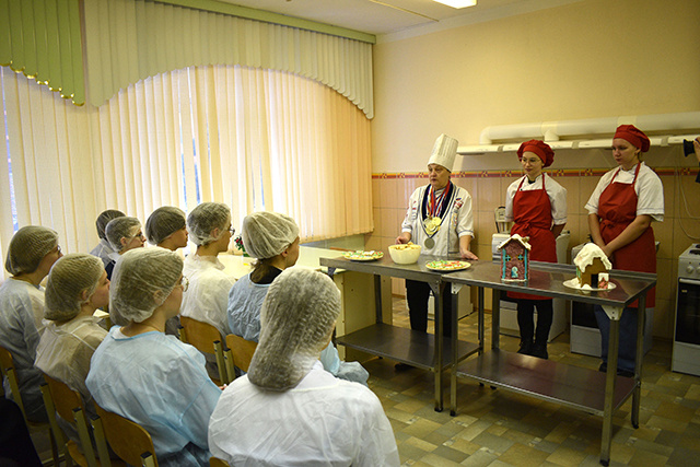 В Твери в школе №50 прошел кулинарный мастер-класс