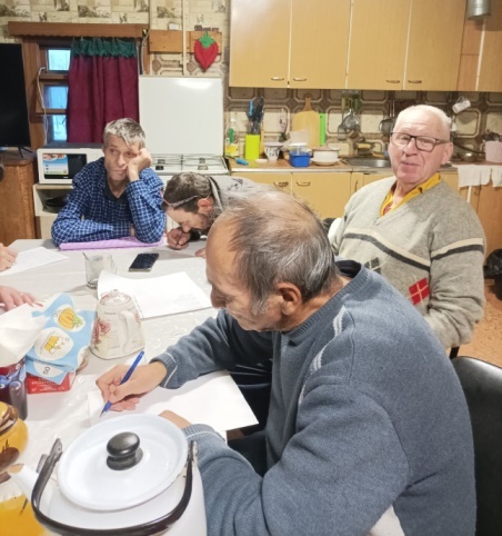 Пишем письма Деду Морозу. Фото автора