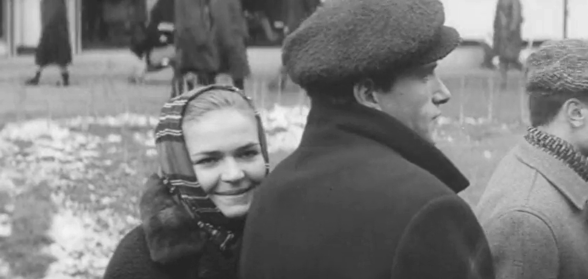 Кадр из кинофильма "Два билета на дневной сеанс", 1966 г., режиссер Герберт Раппапорт, сценаристы Борис Чирсков, Евгений Худик, композитор Александр Мнацаканян (скриншот) 