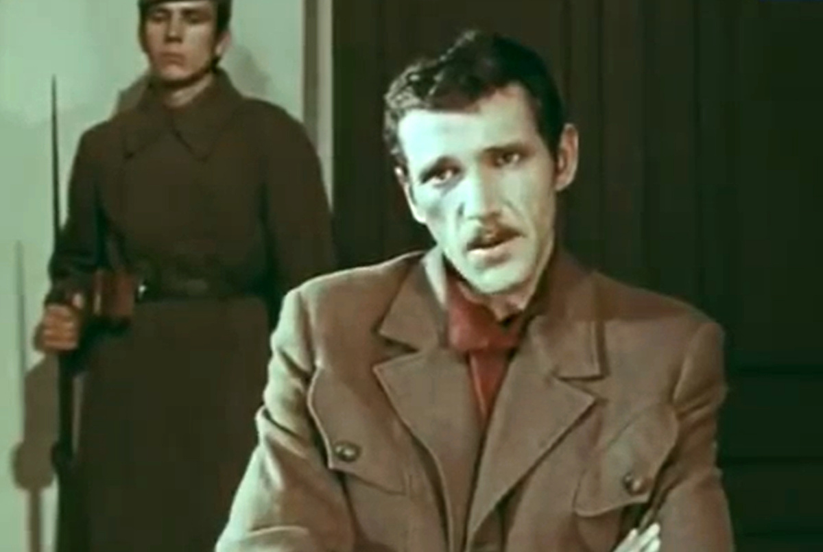 Кадр из кинофильма "Кортик", 1973 г., режиссер Николай Калинин, сценарист Анатолий Рыбаков, композитор Станислав Пожлаков (скриншот)