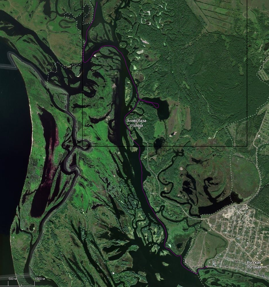 На этой карте озеро - где фиолетовая линия делает петлю. Это трек из первомайского сплава 2024 года. 