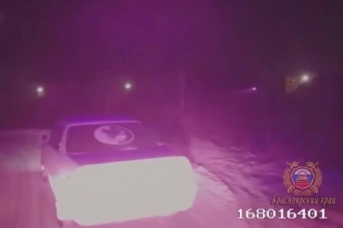    В Красноярском крае 19-летний пьяный парень угнал машину и попался полиции