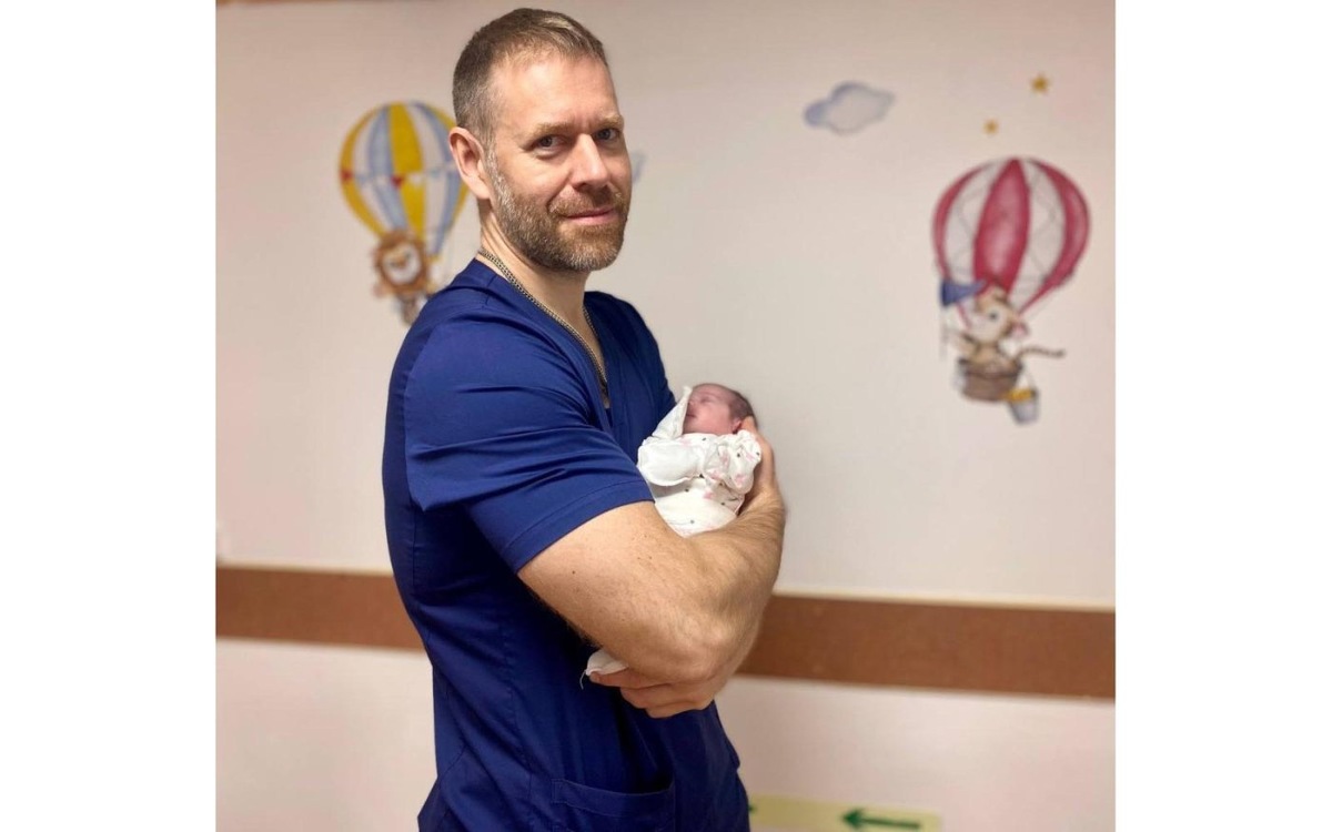    Спаситель детских сердец