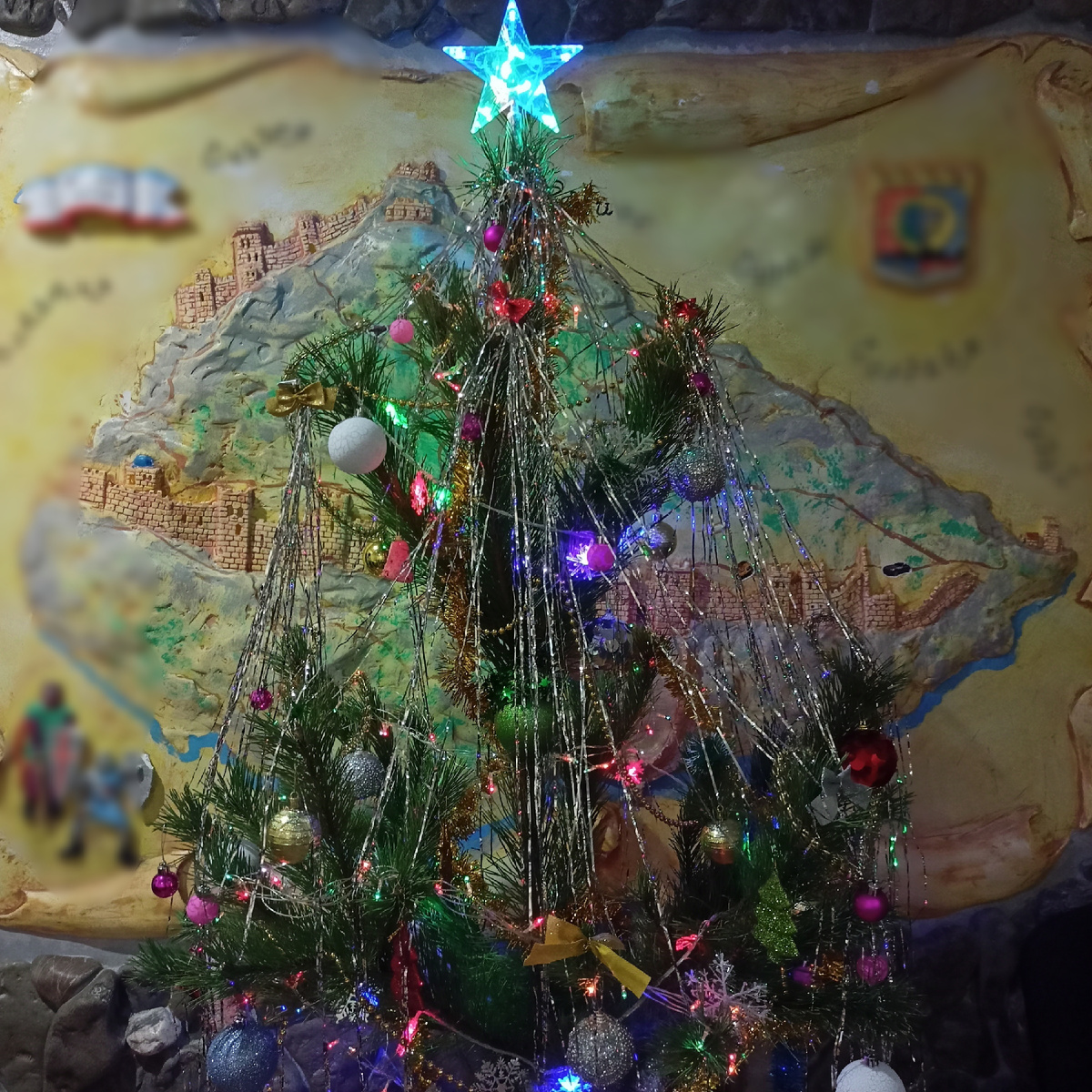 Наша ретро-елка в этом году)) фото автора 