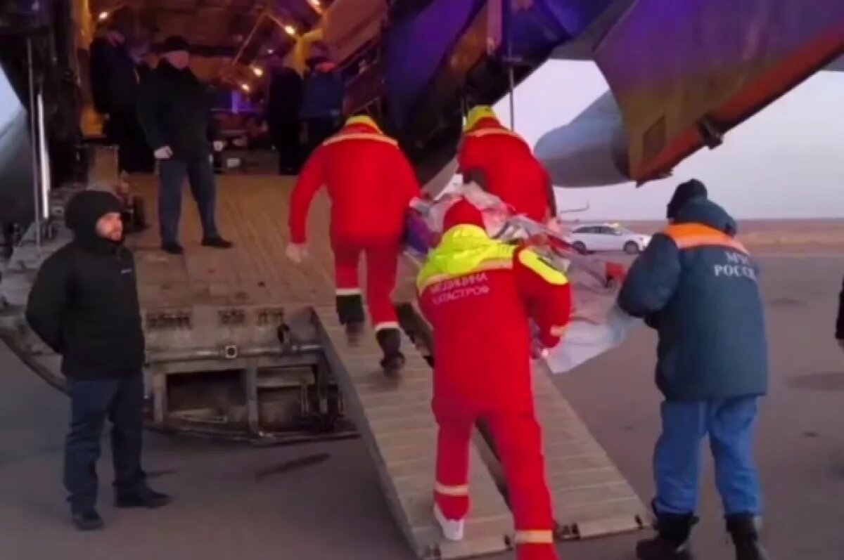    В МЧС рассказали о состоянии россиян, пострадавших в авиакатастрофе в Актау
