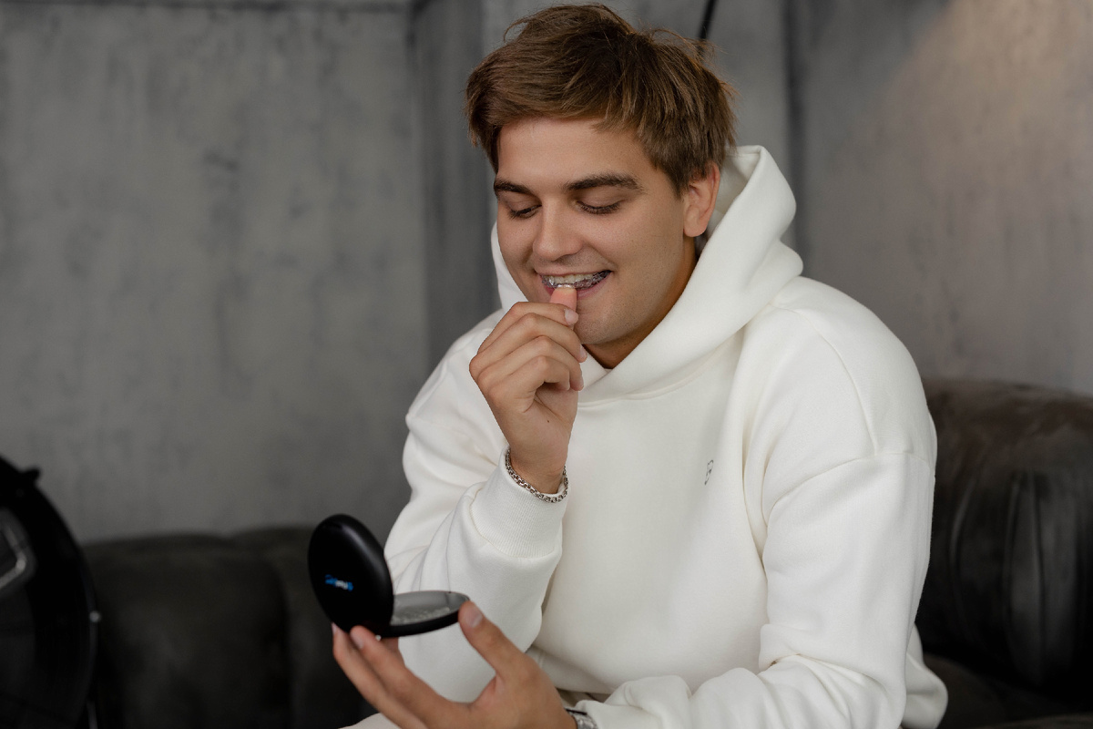 В ПРАЙМе доктора работают с элайнерами компании Flexiligner.