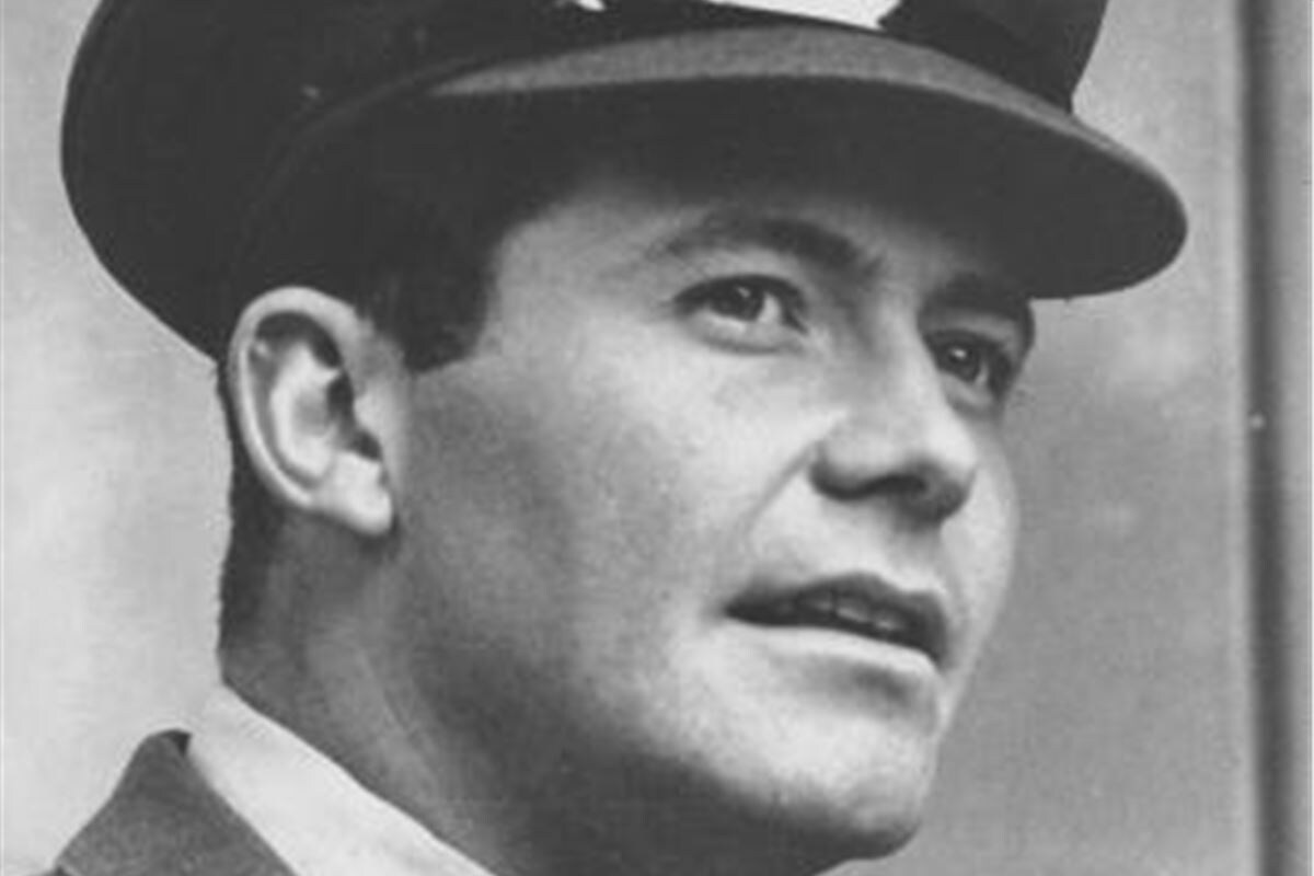 Джон Хейнс в годы службы в Королевских ВВС Великобритании