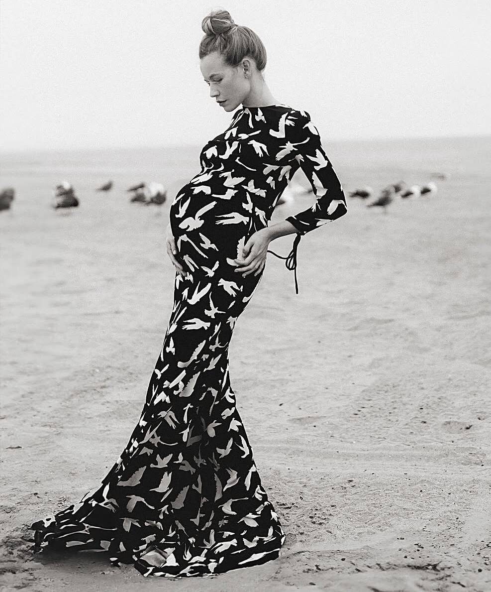    Светлана Устинова стала мамойСоцсети Светланы Устиновой