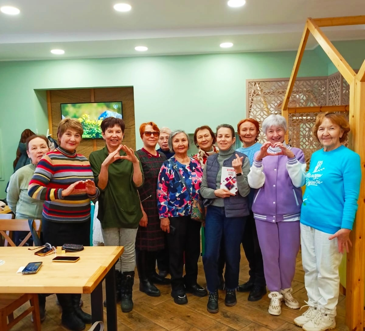 Наша группа йогинь -богинь!