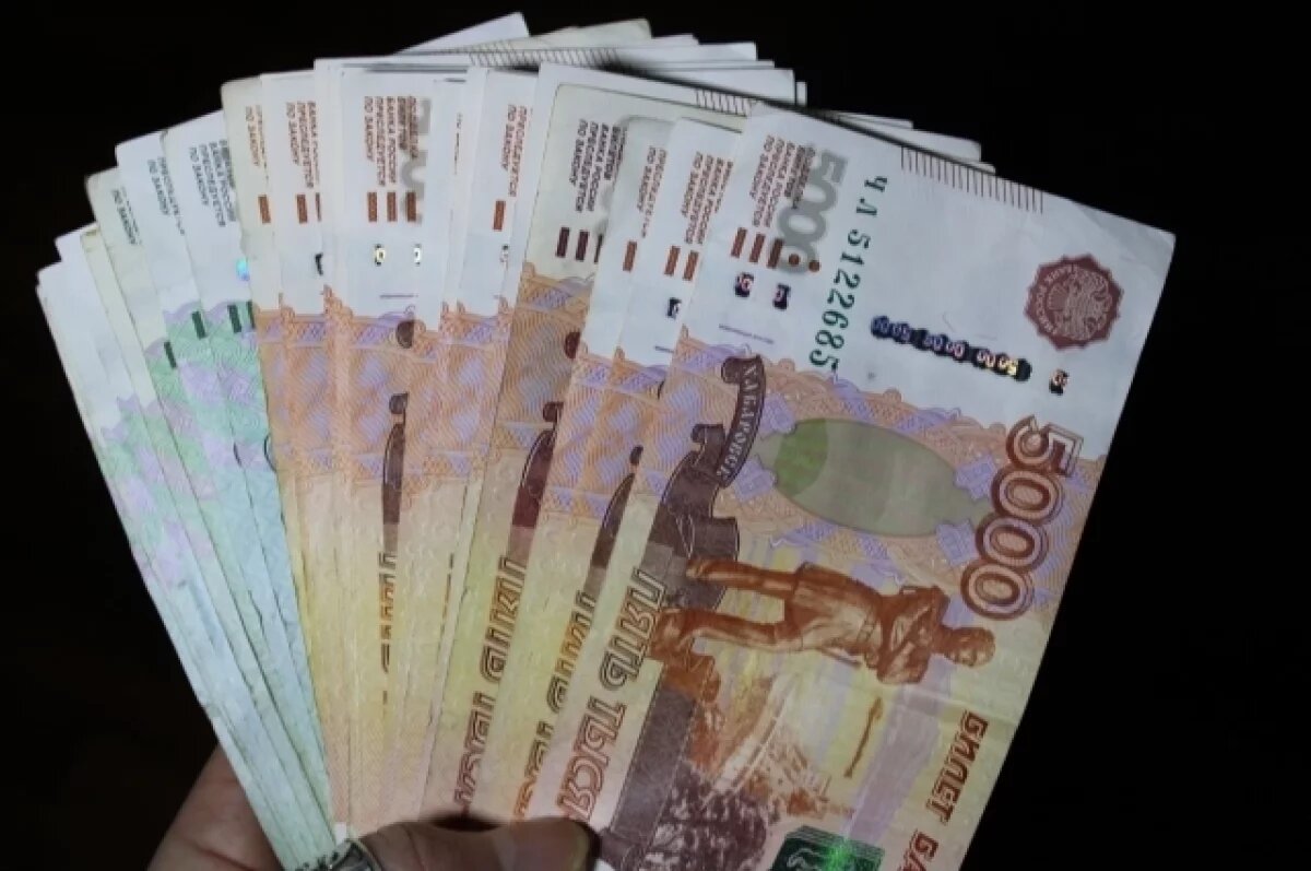    Зарплата мэра Владимира Наумова вырастет до 6,4 млн рублей в 2025 году