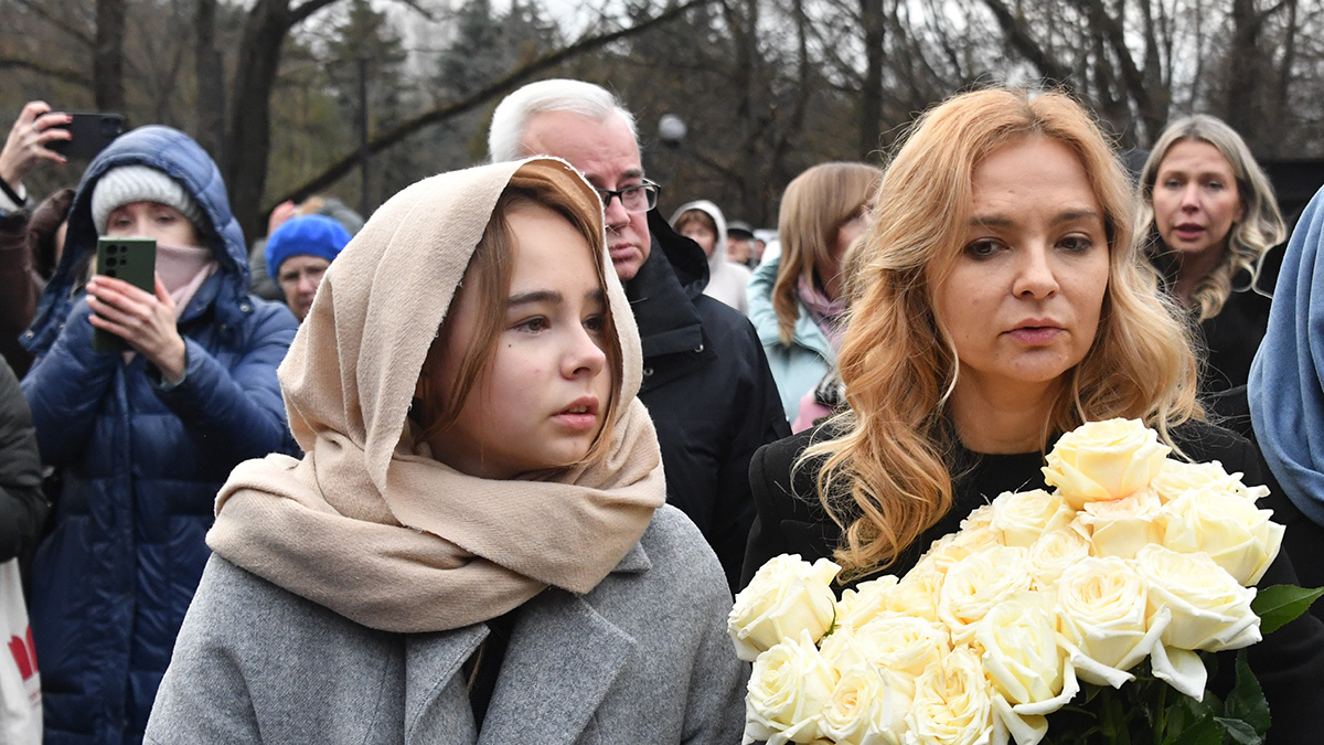 Вдова Владимира Левкина Марина с дочкой Никой. Фото: Global Look Press