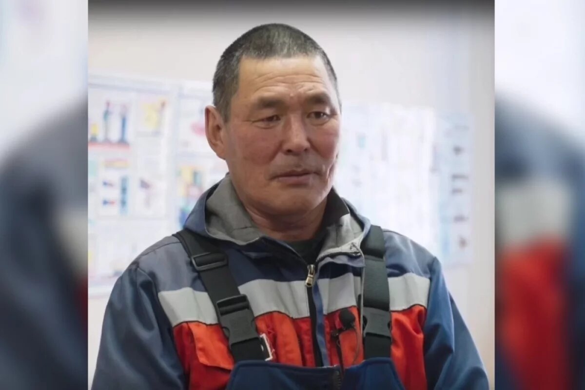    Энергетика из Бурятии наградили за мужество на работе