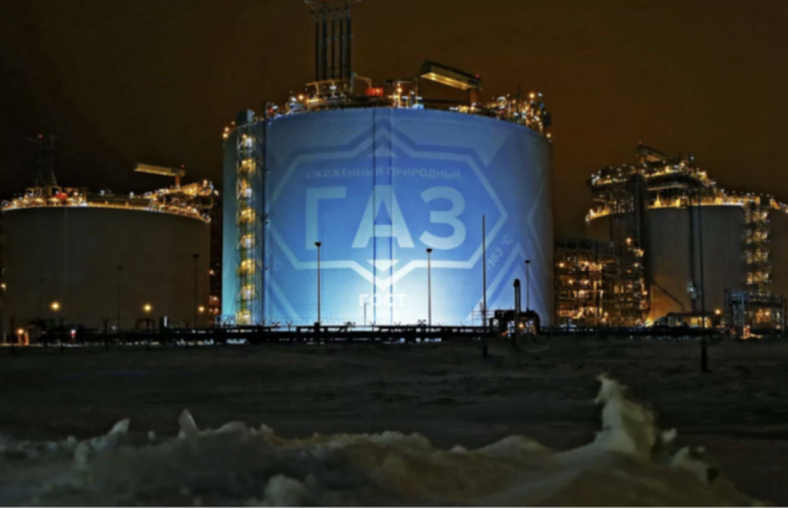    Reuters: цена на газ в РФ снизилась вдвое из-за санкций Евросоюза