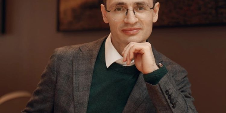    личный архив О. Ушакова