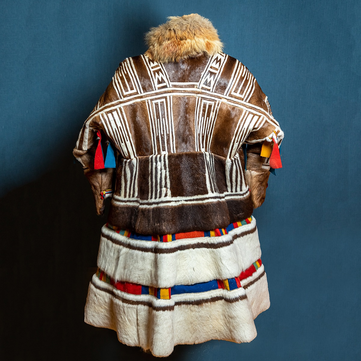 Ненецкая женская шуба - паница (из коллекции Государственного музейного объединения)