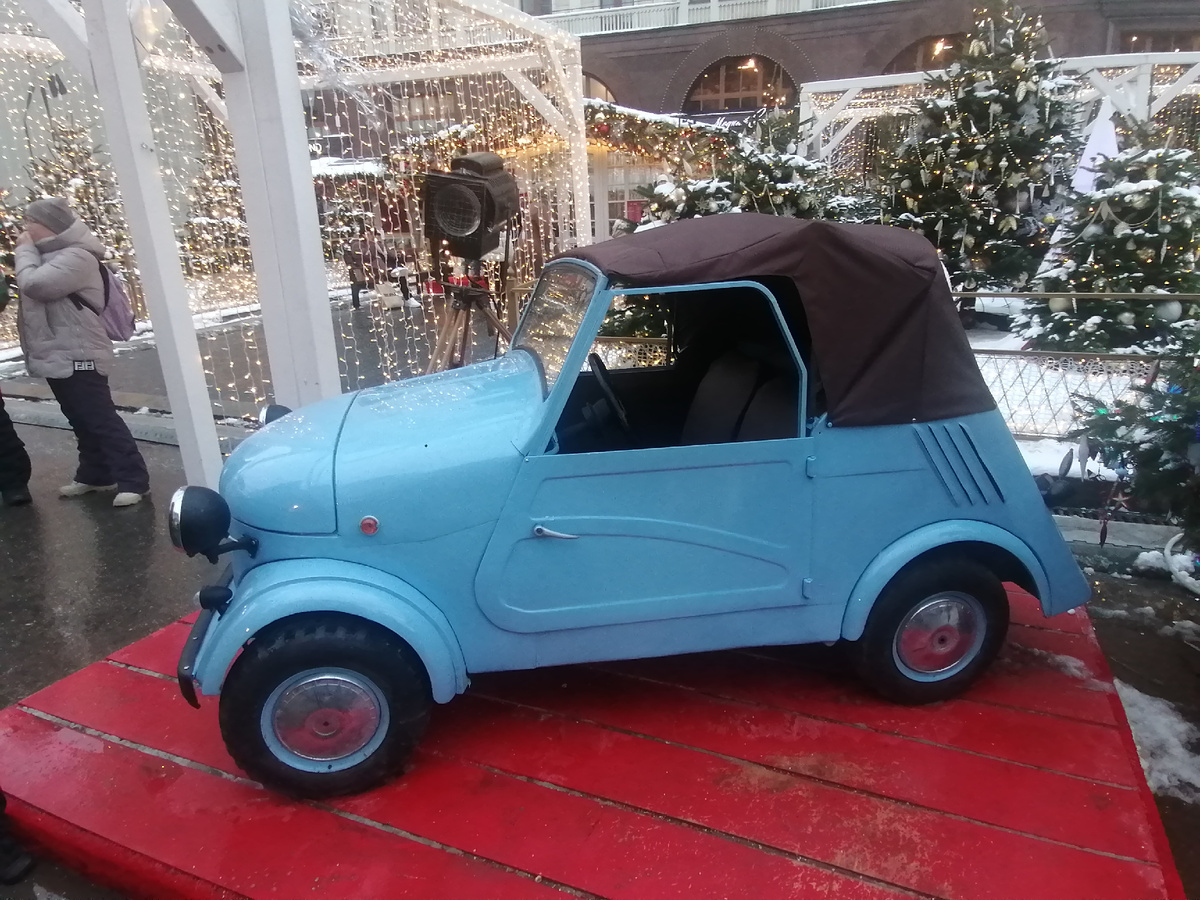 Машина из фильма "Операция "Ы" и другие приключения Шурика". 17декабря 2024 года.