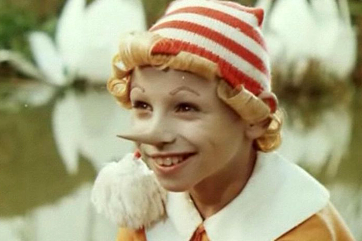 Кадр из фильма "Буратино"