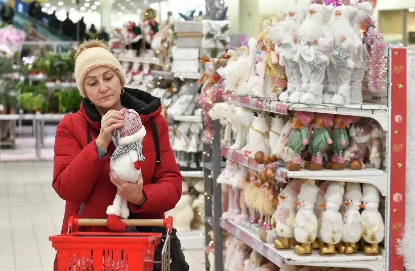  Прежде, чем отправиться в магазин, желательно выяснить, что хочет ребенок на Новый год   © РИА Новости. Михаил Воскресенский