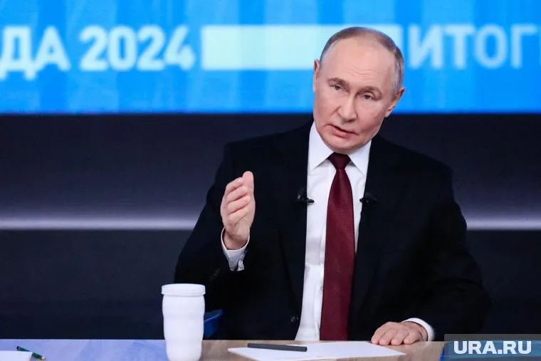 Путин заявил, что Россия готова к компромиссу с Украиной
Фото: Роман Наумов © URA.RU