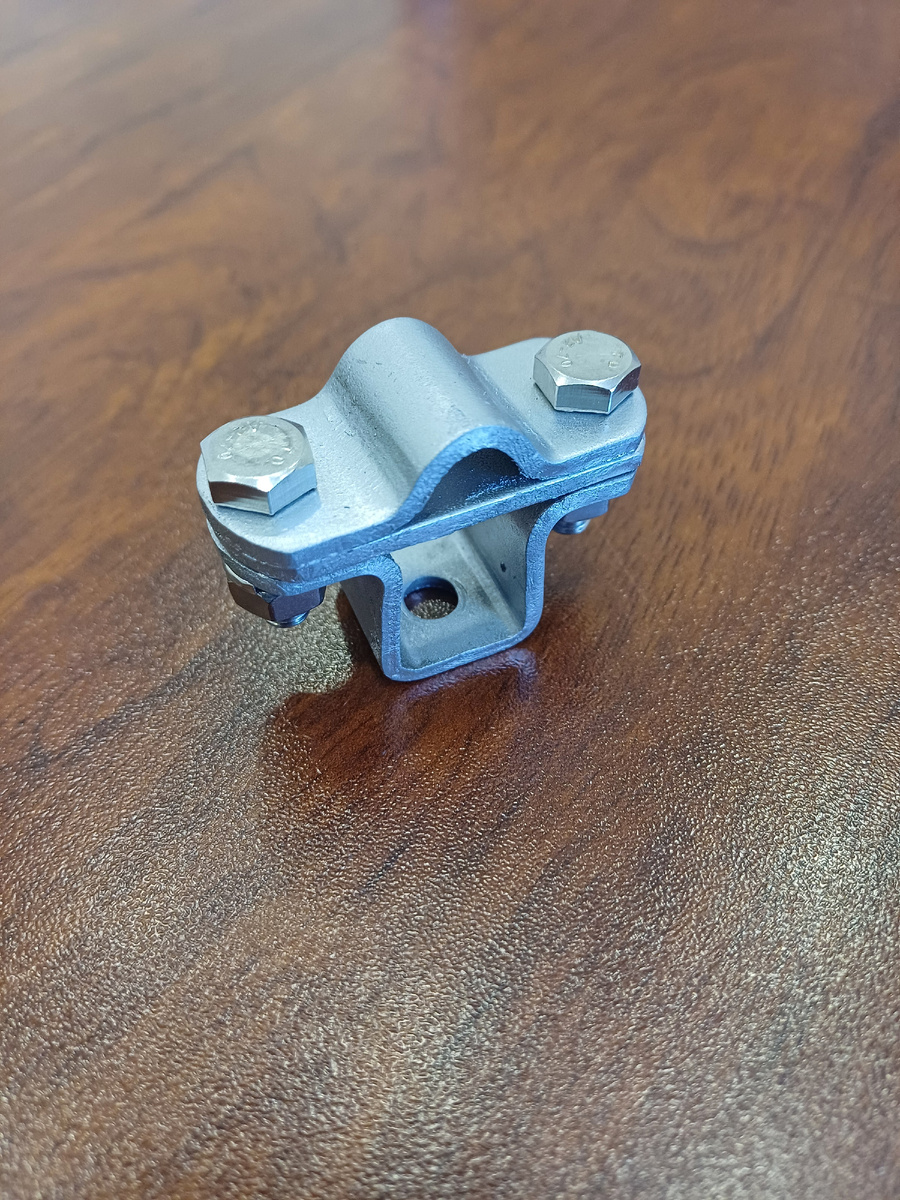 Рис.1 Держатель проводника ДП-8.1ГЦ для крепления круга 8-10 мм