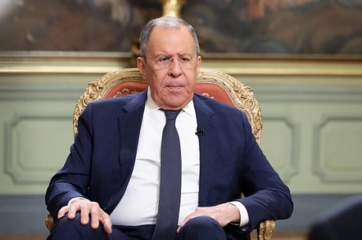    Лавров: Франция предлагала РФ помочь наладить диалог по Украине