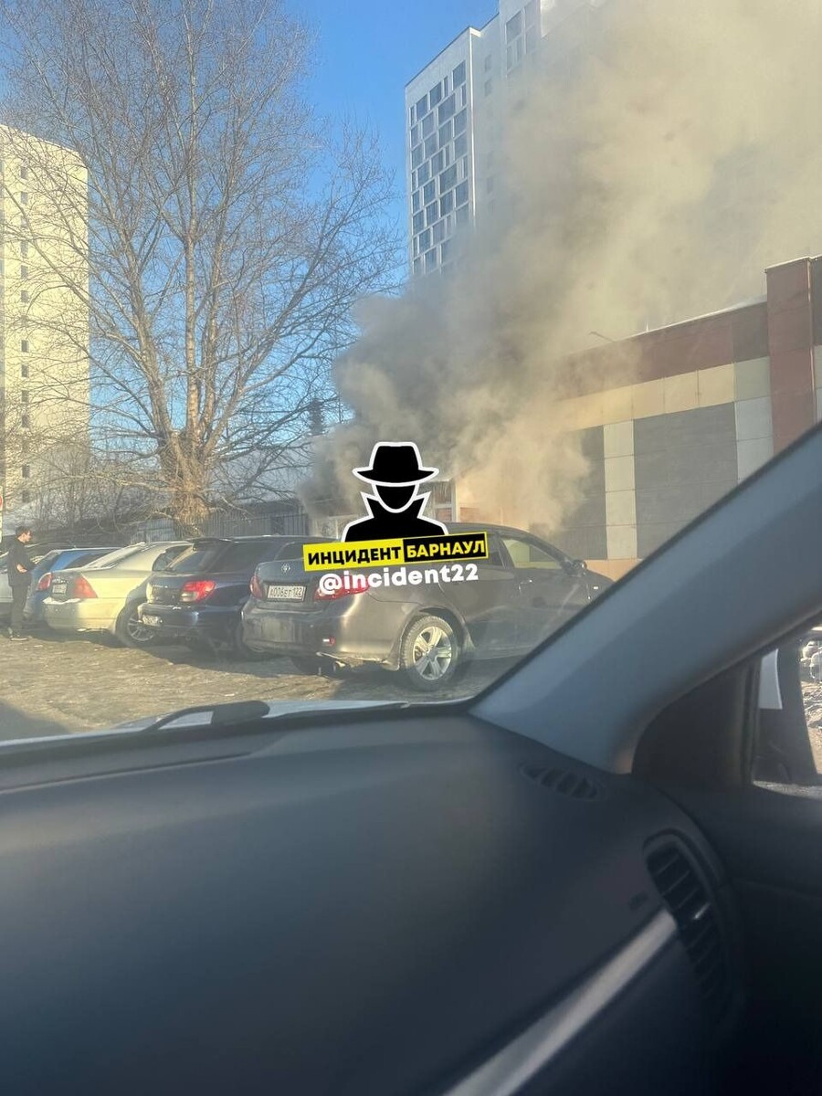    ЧП у автовокзала. Источник: t.me/incident22