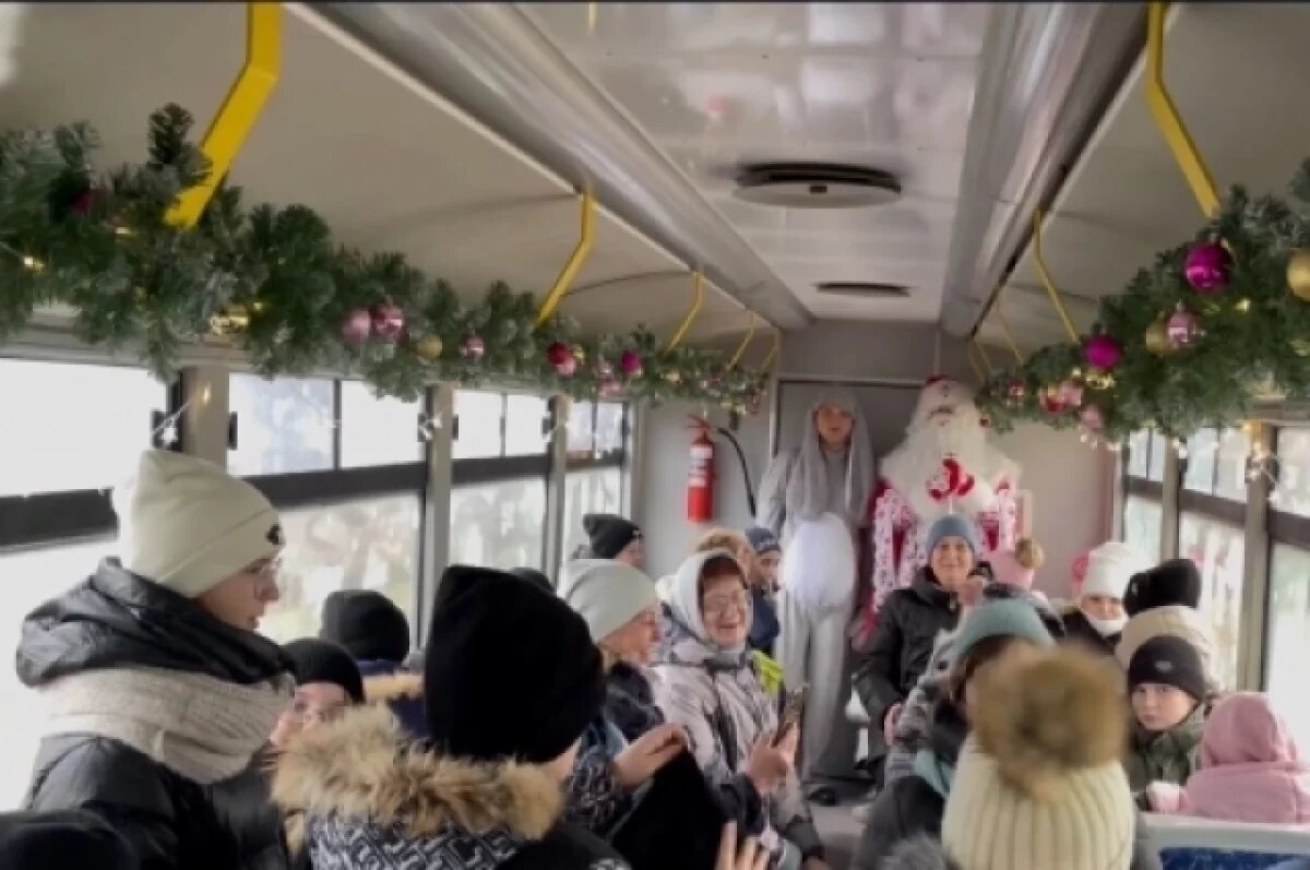    Праздник «Зимний экспресс» впервые прошел на ДЖД в Волгограде