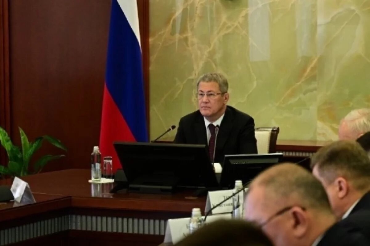    На Новый год и Рождество следить за порядком будут 2,3 тыс. полицейских