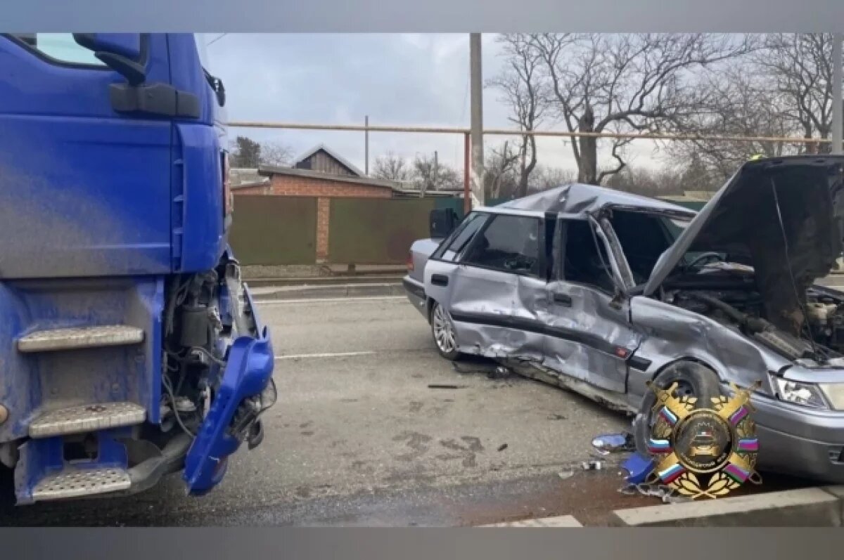    В Ейском районе Кубани после ДТП погибли виновник аварии и его пассажир