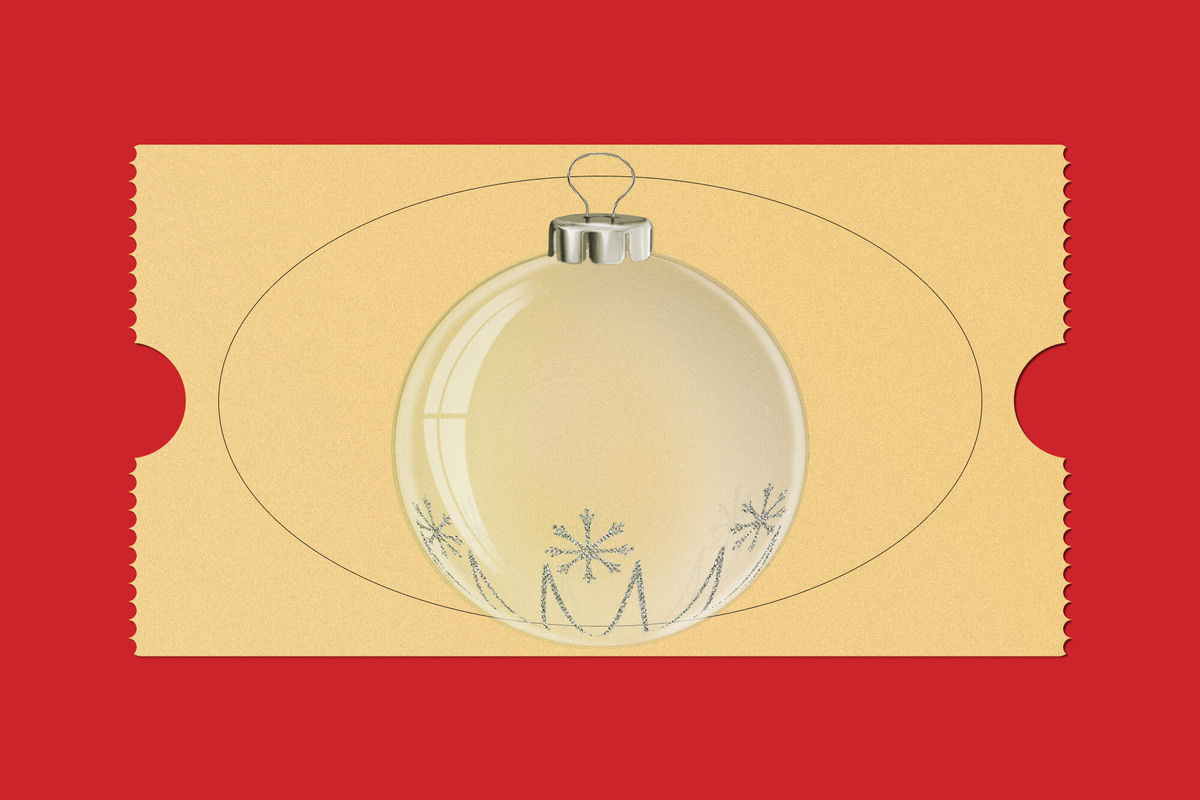     История одной вещи: елочные шары, заменившие яблоки и ставшие символом Нового года