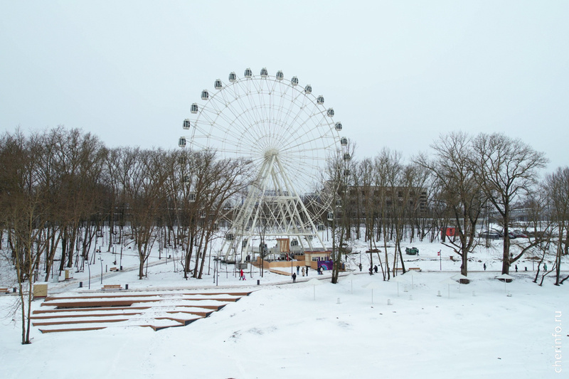    Аттракцион "Звезда Череповца" прошел необходимые проверки, получил государственный регистрационный знак, сертификат соответствия и акт техосвидетельствования