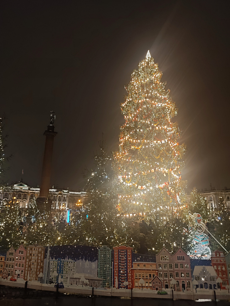 Ёлка на Дворцовой 