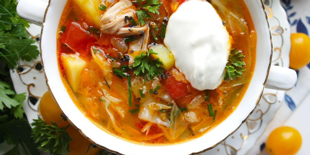Щи из свежей капусты с курицей