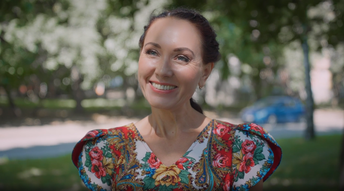 Кадр из фильма "Умная помощь" (2024 г.)