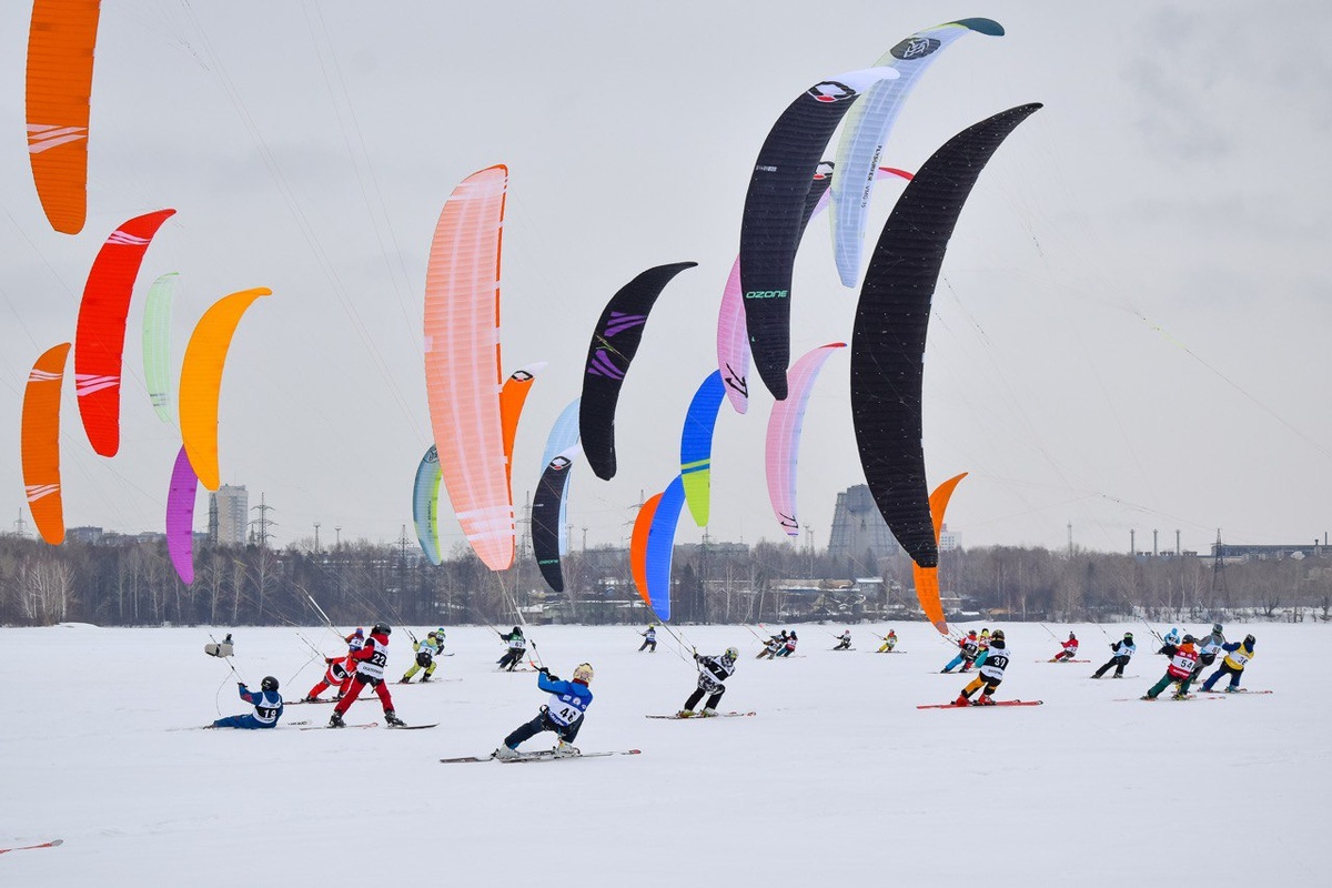 старт гонки в Екатеренбурге.
