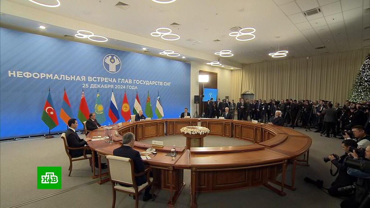    Путин отметил общие подходы к глобальным проблемам у стран СНГ