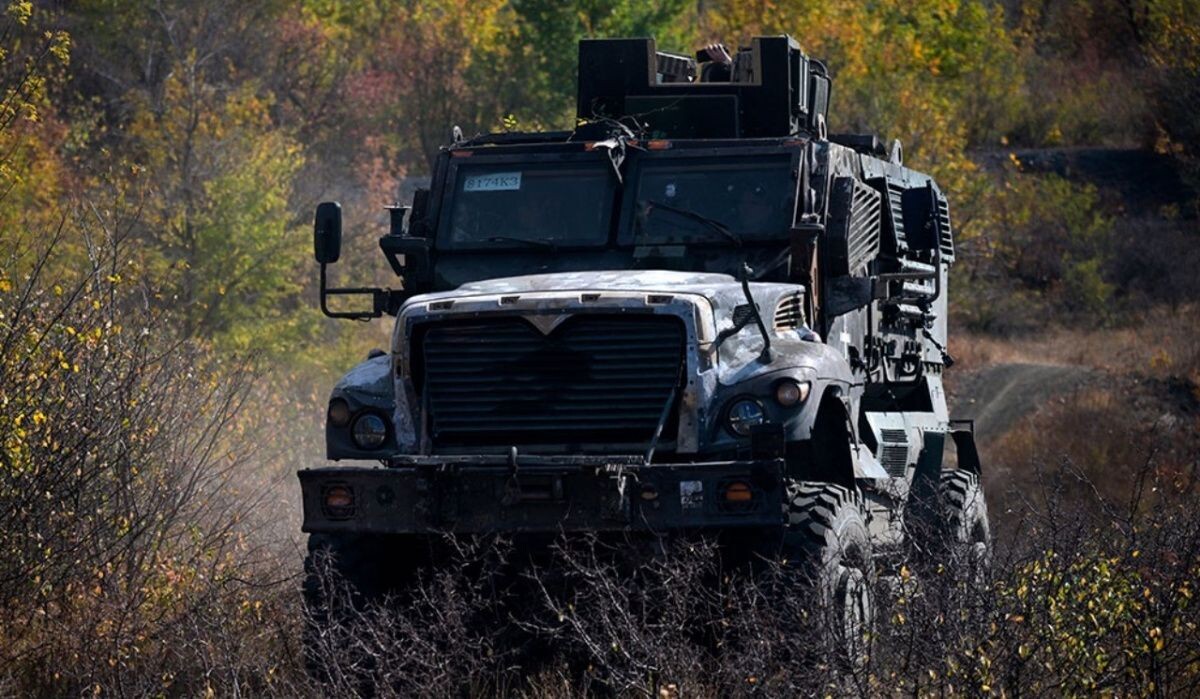     Трофейная техника НАТО. Источник: rg.ru Автор фото: Евгений Биятов / РИА Новости