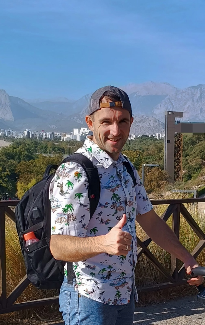 Адександр Кузнецов