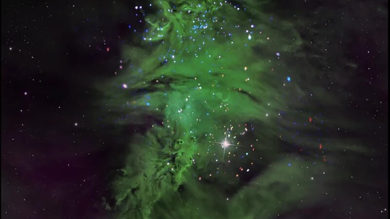     Звездная "Рождественская елка". NASA