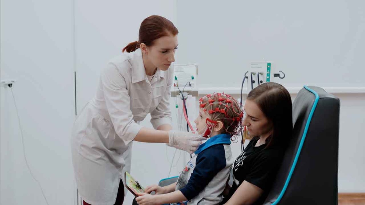 Проведение ЭЭГ ребёнку в Хабаровске 