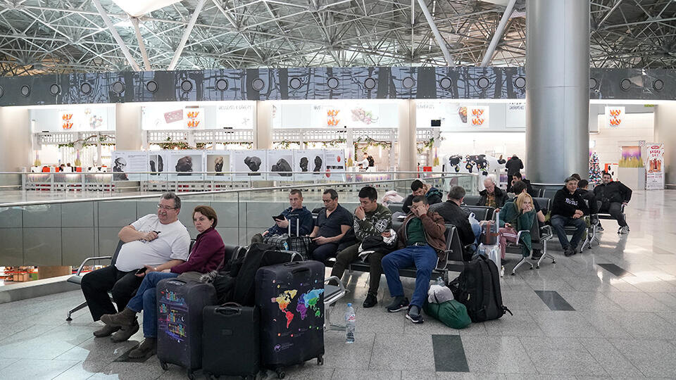     Временные ограничения ввели на работу всех московских аэропортов ИЗВЕСТИЯ/Эдуард Корниенко