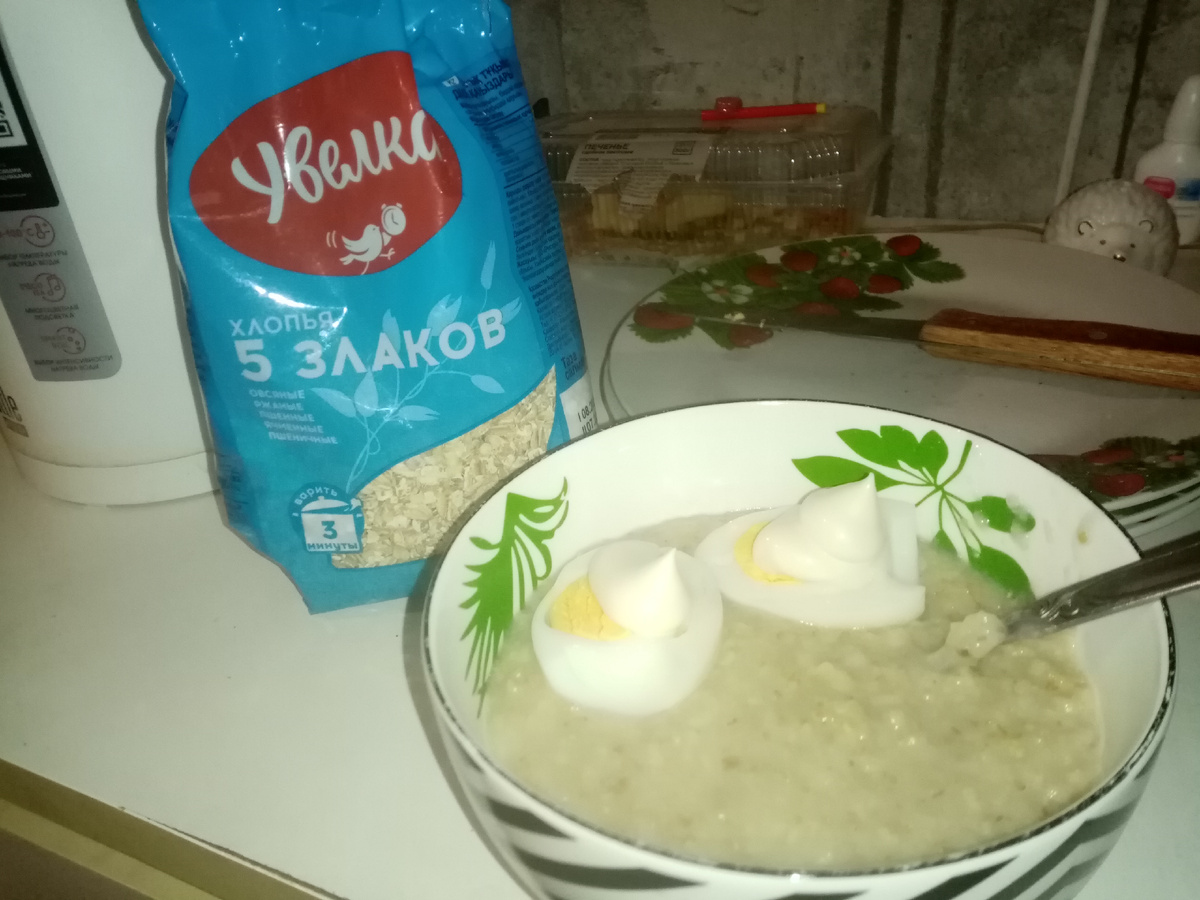 Каша и яйцо с майонезом