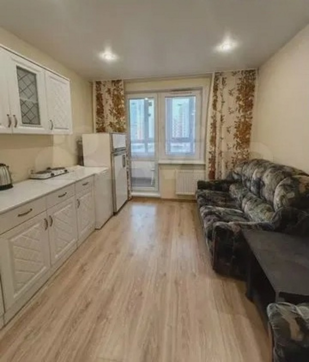    Квартира с печным отоплением, студия 10 кв.м и самая дорогая «однушка». Обзор маленького жилья